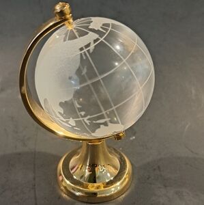 Mini Crystal Earth Globe on Stand With Continents Laser